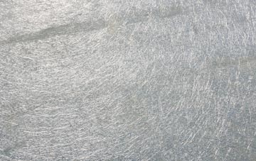 Hallon laminate fibreglass or shingles?